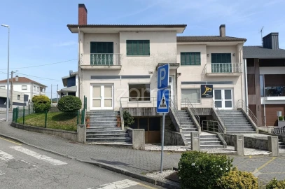 Prédio para Venda em Barcelos, V.Boa, V.Frescainha