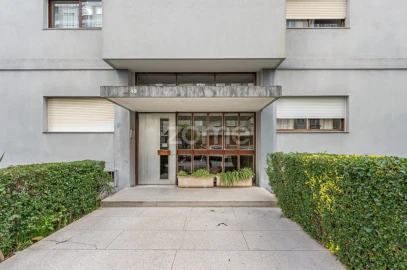 Apartamento T2 para Arrendamento em Bonfim
