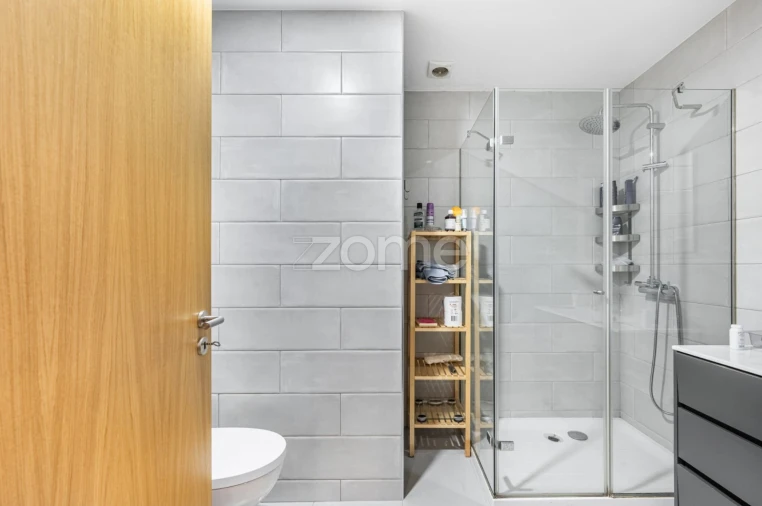 Apartamento T2 para Arrendamento em Bonfim Foto 11