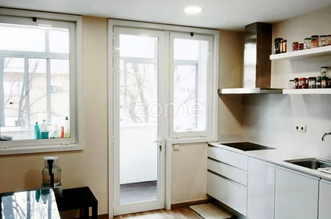 Apartamento T2 para Arrendamento em Bonfim Foto 1