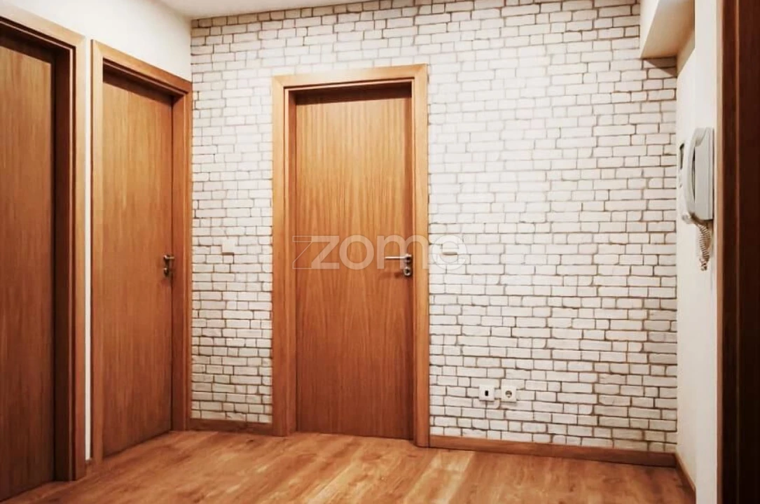 Apartamento T2 para Arrendamento em Bonfim Foto 3