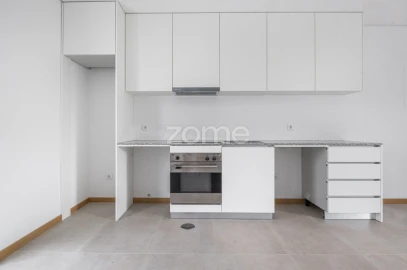 Apartamento T1 para Venda em Tagilde e Vizela (São Paio)