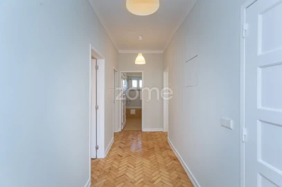 Apartamento T2 para Arrendamento em Cascais e Estoril