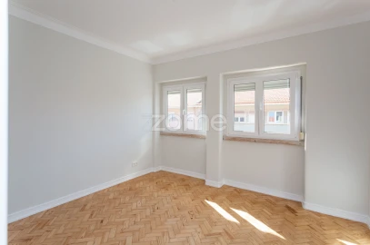 Apartamento T2 para Arrendamento em Cascais e Estoril