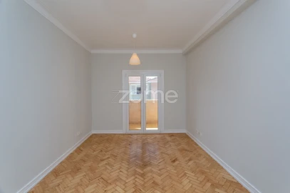 Apartamento T2 para Arrendamento em Cascais e Estoril