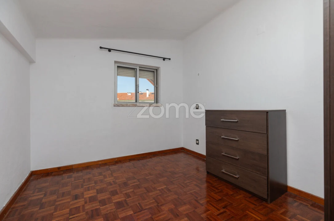 Moradia T5 para Venda em Santa Clara e Castelo Viegas Foto 23
