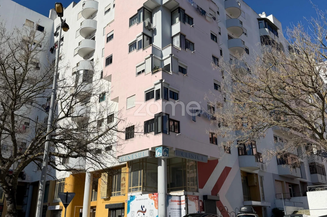 Apartamento T2 para Arrendamento em Almada, Cova da Piedade, Pragal e Cacilhas Foto 19