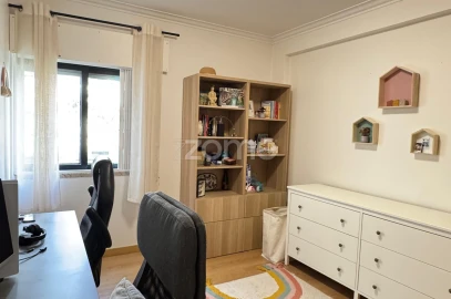 Apartamento T2 para Arrendamento em Almada, Cova da Piedade, Pragal e Cacilhas