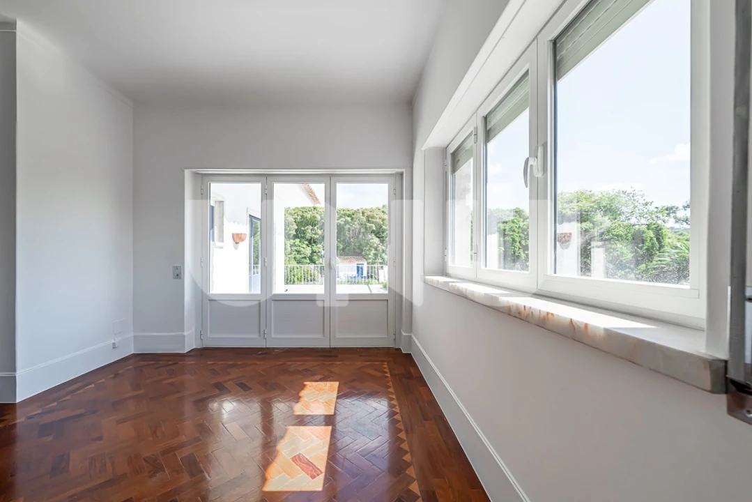 Quinta T6 para Venda em Colares Foto 20