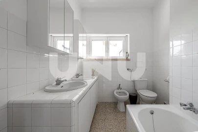 Quinta T6 para Venda em Colares