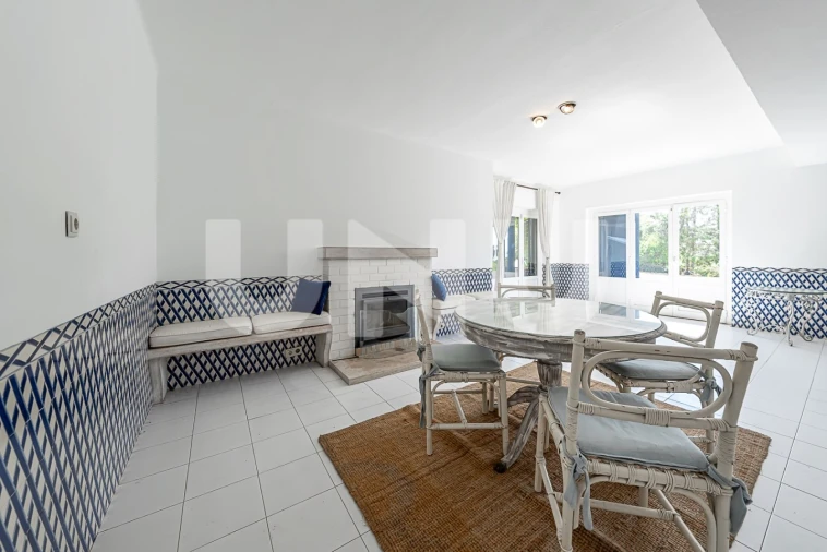 Quinta T6 para Venda em Colares Foto 11