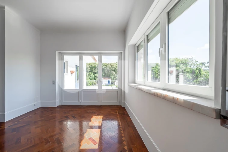 Quinta T6 para Venda em Colares Foto 20