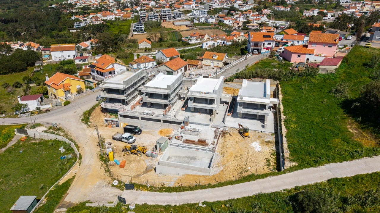 Moradia T3 para Venda em Ericeira Foto 1