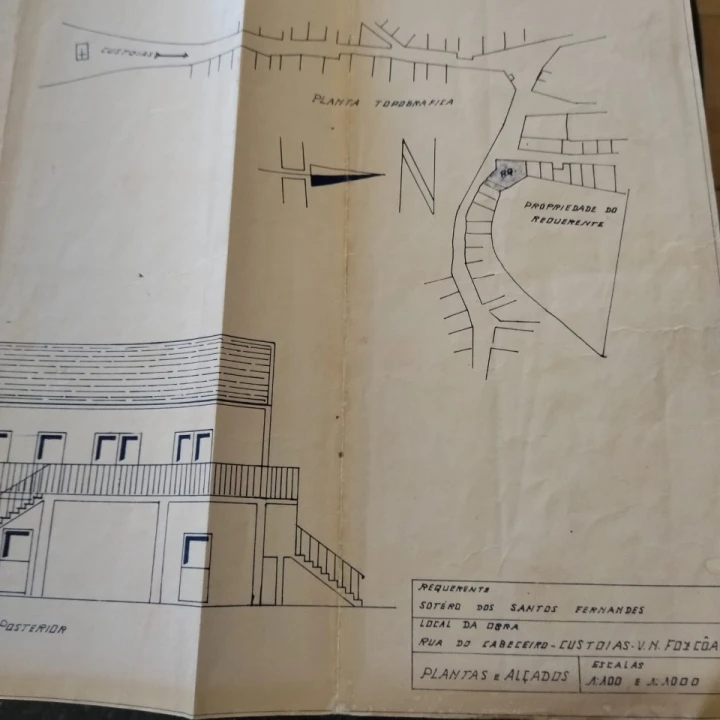 Moradia T4 para Venda em Custoias Planta 4