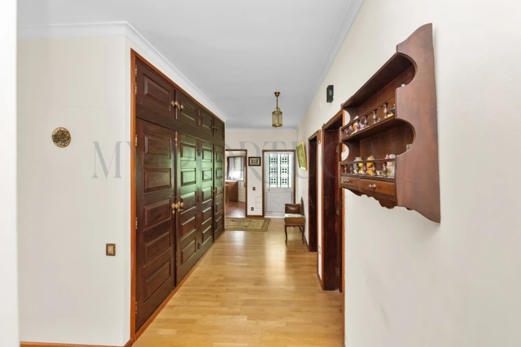 Moradia T4 para Venda em Custoias Foto 8