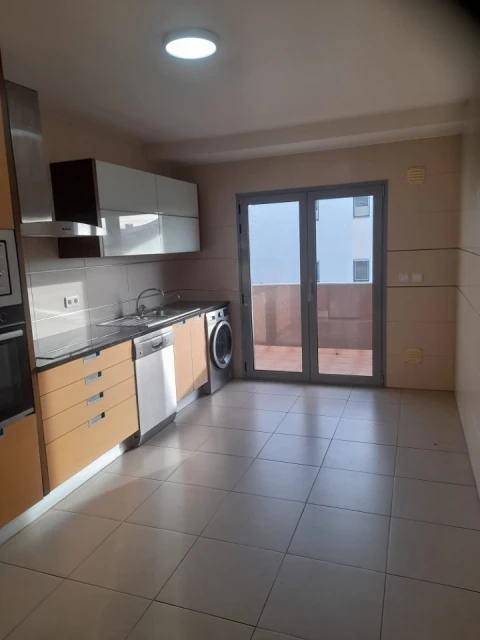 Apartamento T3 para Venda em Marrazes e Barosa