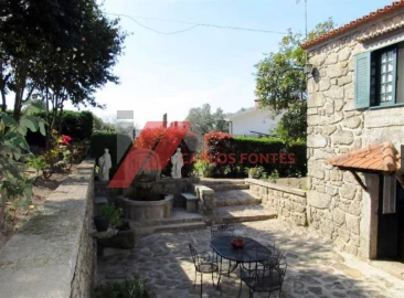 Quinta para Venda em Santo Tirso, Couto (Santa Cristina e São Miguel) e Burgães