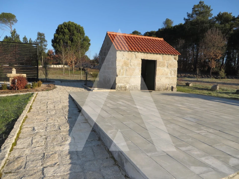 Quinta para Venda em Santar e Moreira Foto 1