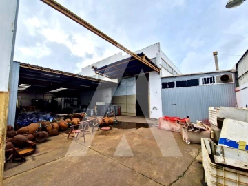 Armazém para Venda em Gafanha da Encarnação