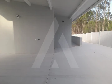 Moradia T3 para Venda em Fonte de Angeão e Covão do Lobo