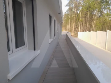 Moradia T3 para Venda em Fonte de Angeão e Covão do Lobo