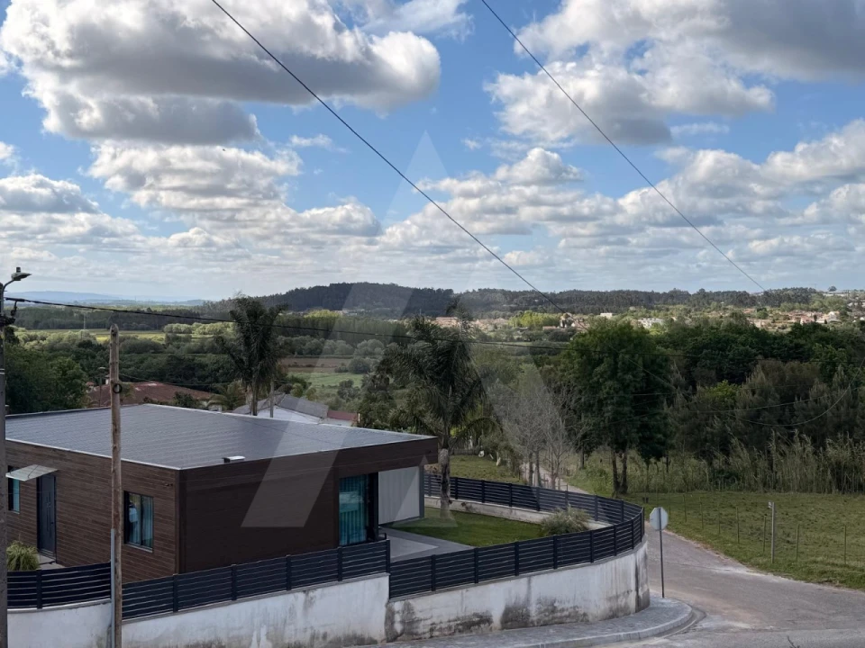 Terreno para Venda em Barrô e Aguada de Baixo Foto 8