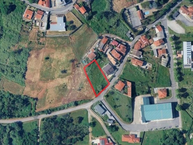 Terreno para Venda em Barrô e Aguada de Baixo Foto 9