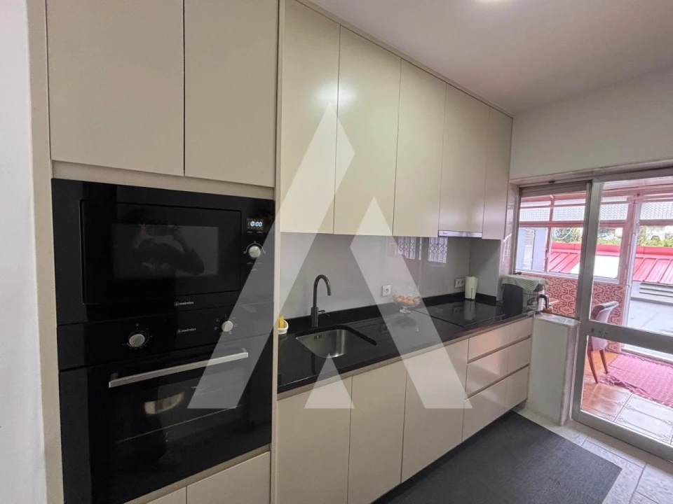 Apartamento T3 para Venda em Campanhã Foto 1