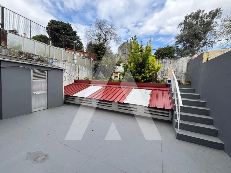 Apartamento T3 para Venda em Campanhã Foto 3