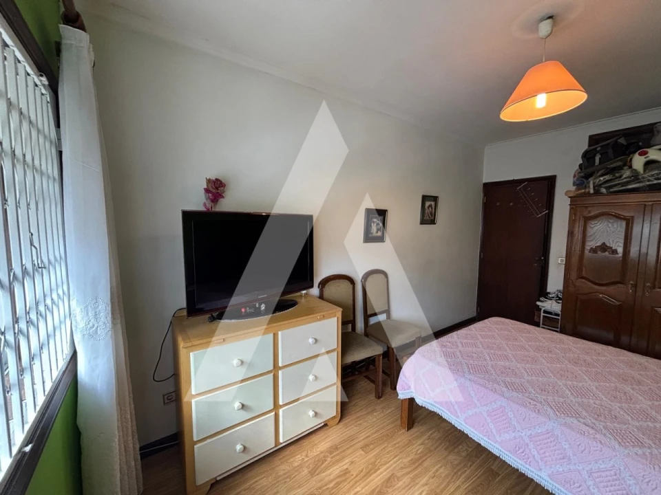Apartamento T3 para Venda em Campanhã Foto 6