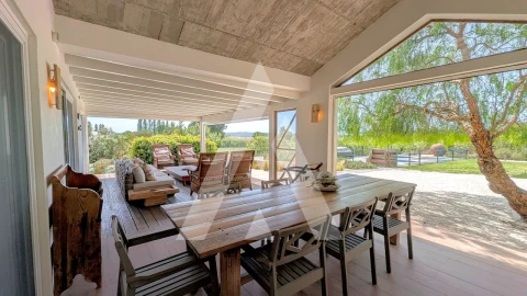 Moradia T5 para Venda em Santa Maria do Castelo e Santiago e Santa Susana