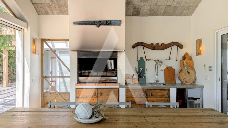 Moradia T5 para Venda em Santa Maria do Castelo e Santiago e Santa Susana Foto 17