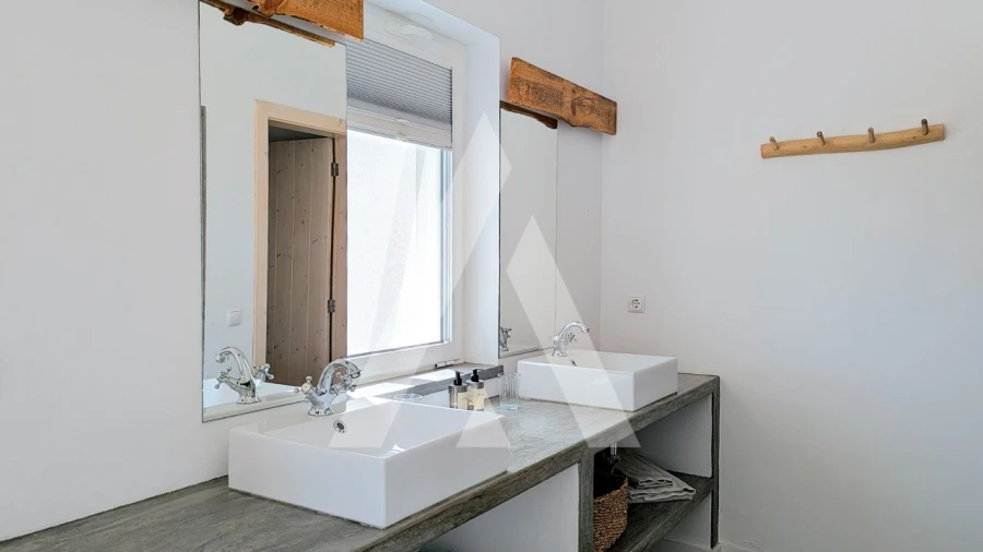 Moradia T5 para Venda em Santa Maria do Castelo e Santiago e Santa Susana Foto 20