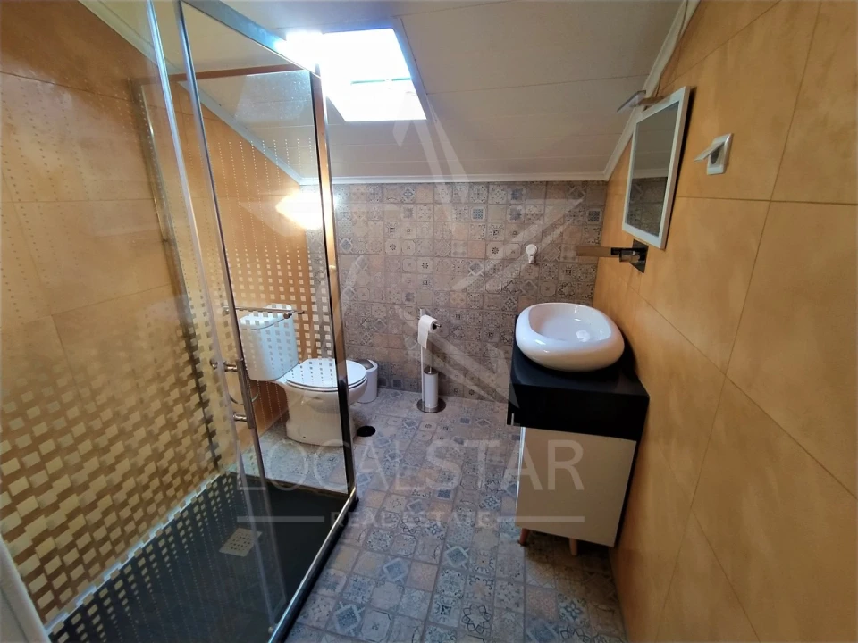 Moradia T4 para Venda em Alfeizerão Foto 12