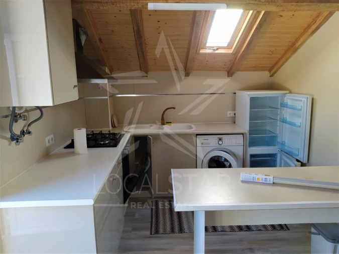 Moradia T4 para Venda em Alfeizerão Foto 4