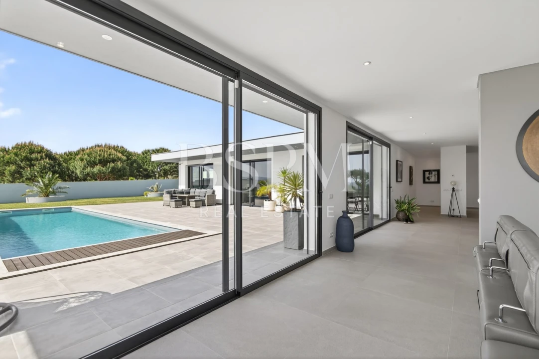 Moradia T4 para Venda em Carvalhal Foto 9