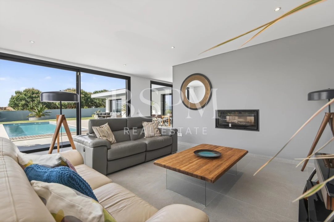 Moradia T4 para Venda em Carvalhal Foto 6