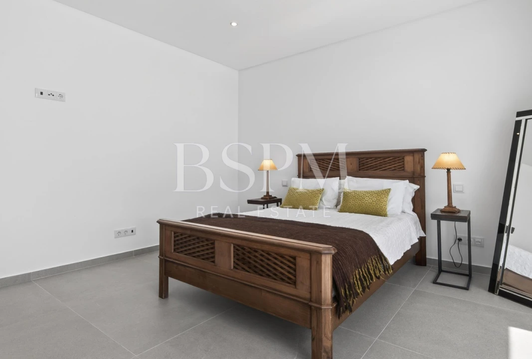 Moradia T4 para Venda em Carvalhal Foto 21