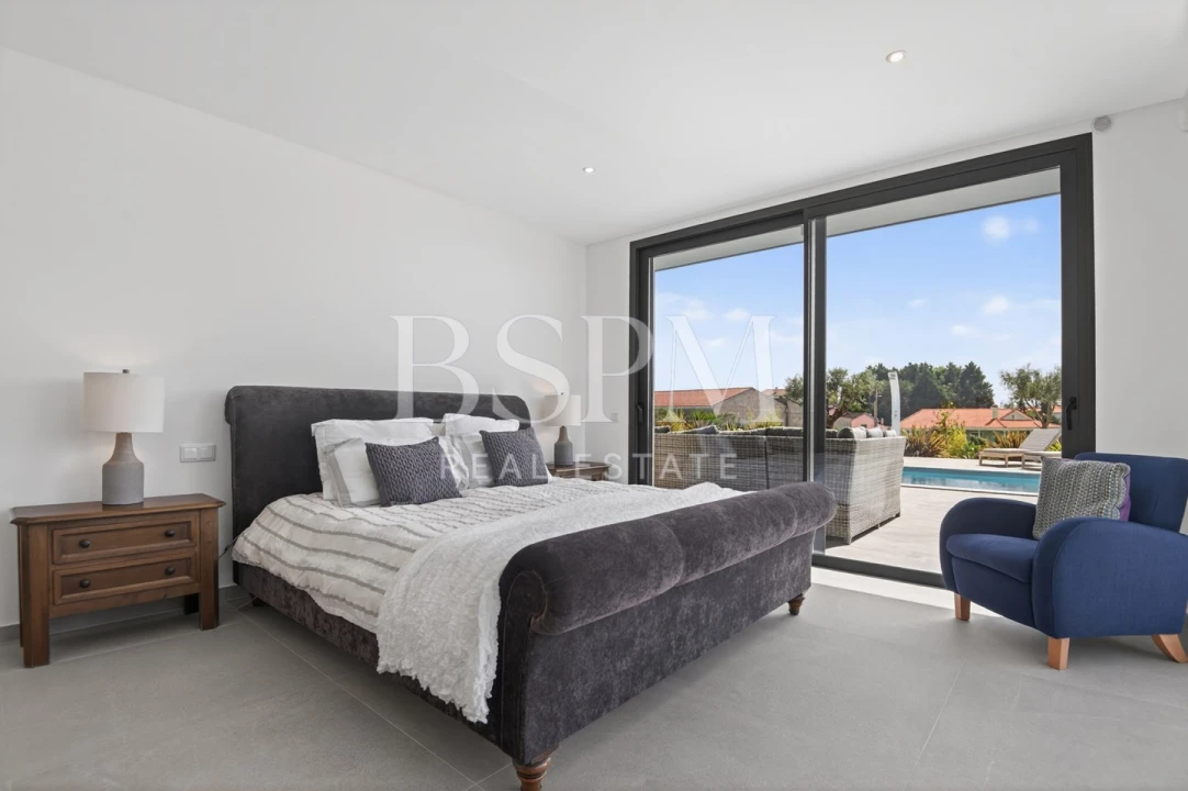 Moradia T4 para Venda em Carvalhal Foto 32