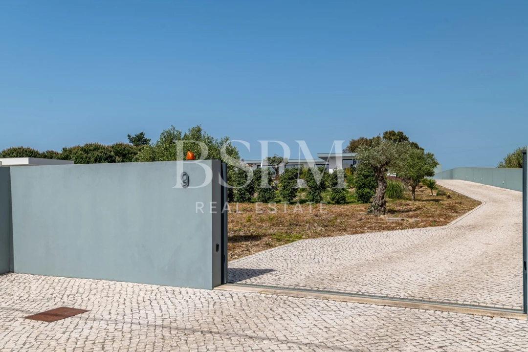 Moradia T4 para Venda em Carvalhal Foto 41