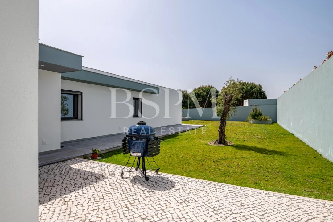 Moradia T4 para Venda em Carvalhal Foto 56