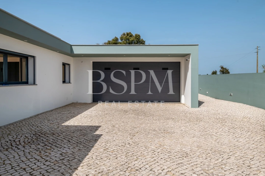 Moradia T4 para Venda em Carvalhal Foto 60