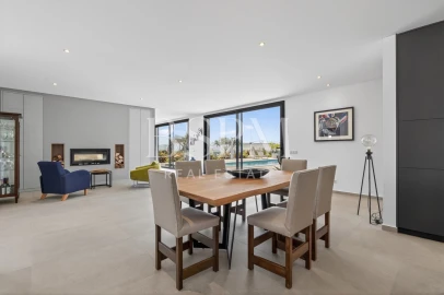 Moradia T4 para Venda em Carvalhal