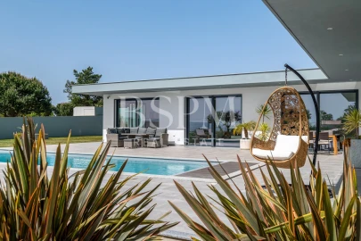 Moradia T4 para Venda em Carvalhal