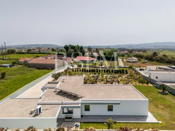 Moradia T4 para Venda em Carvalhal