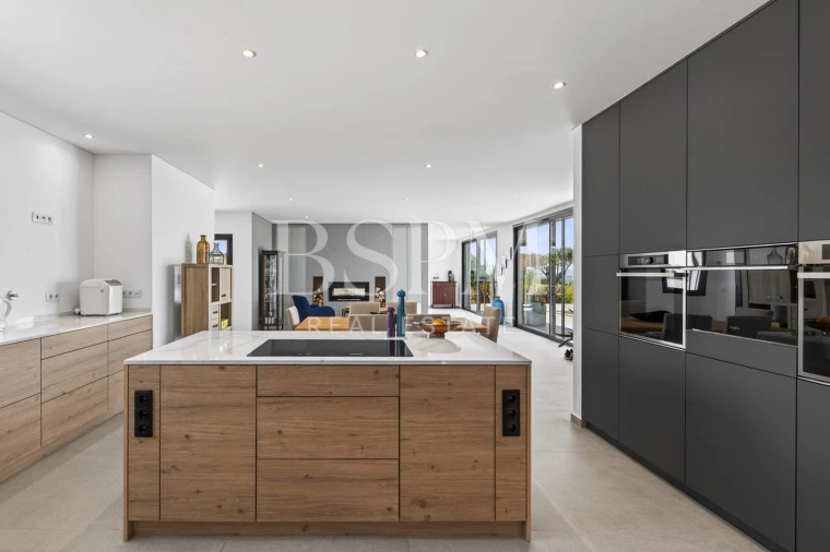 Moradia T4 para Venda em Carvalhal Foto 10