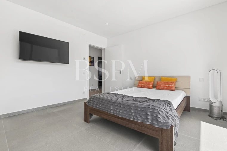 Moradia T4 para Venda em Carvalhal Foto 29