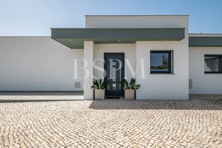 Moradia T4 para Venda em Carvalhal Foto 59