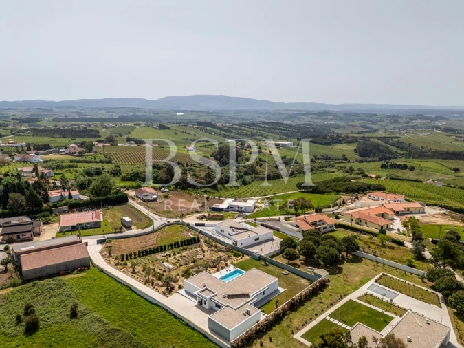 Moradia T4 para Venda em Carvalhal Foto 63