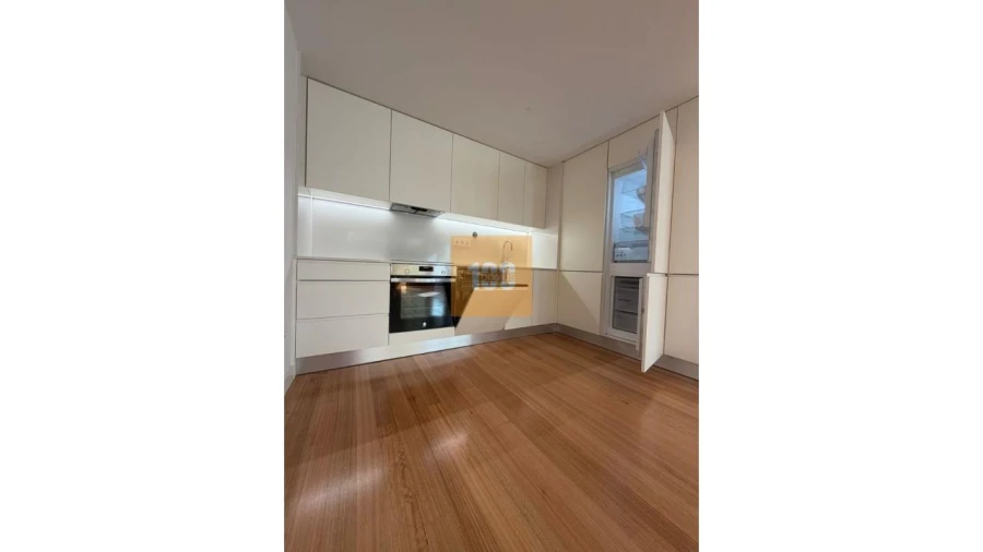 Moradia T3 para Venda em Matosinhos e Leça da Palmeira Foto 8